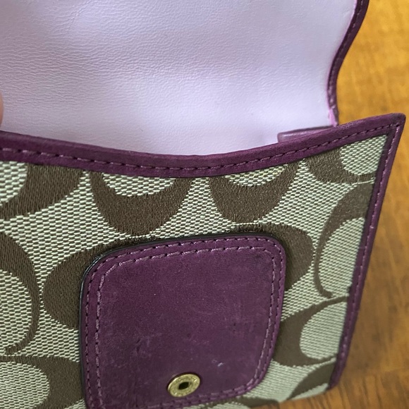 NWOT - Coach Purple and Brown Leather Clutch Wallet - Picture 2 of 5